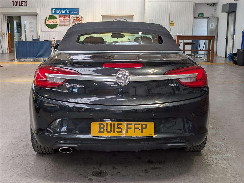 <p>2015 VAUXHALL CASCADA SE CDTI S/S</p>