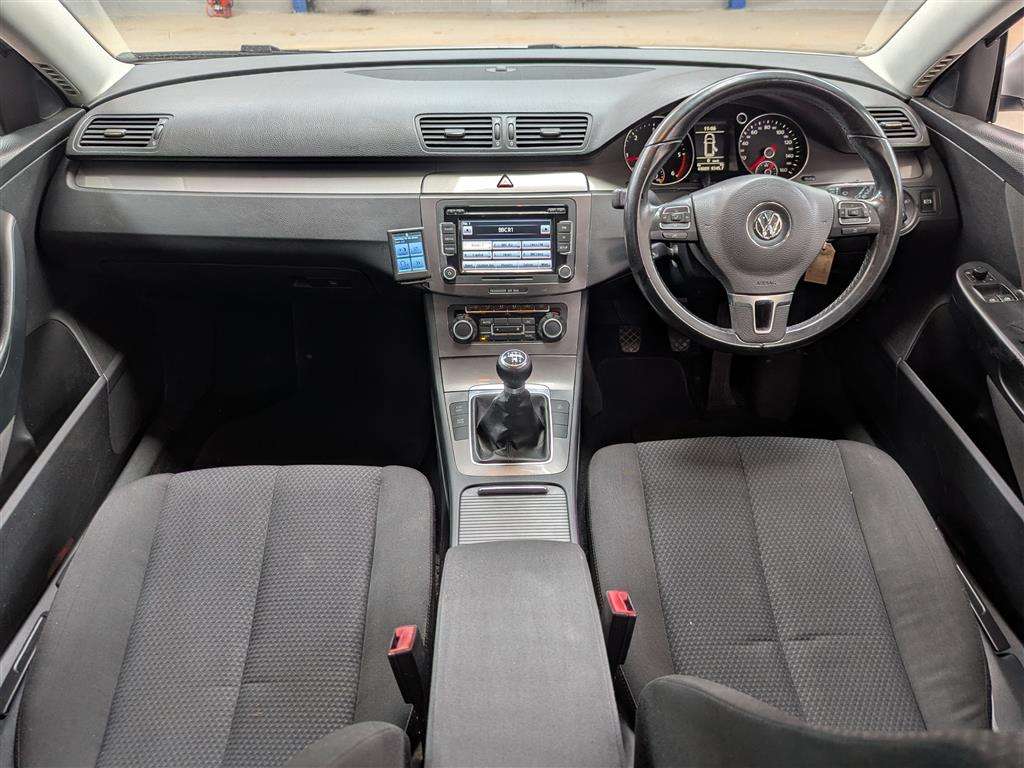 <p>2010 VOLKSWAGEN PASSAT R LINE TDI 140</p>