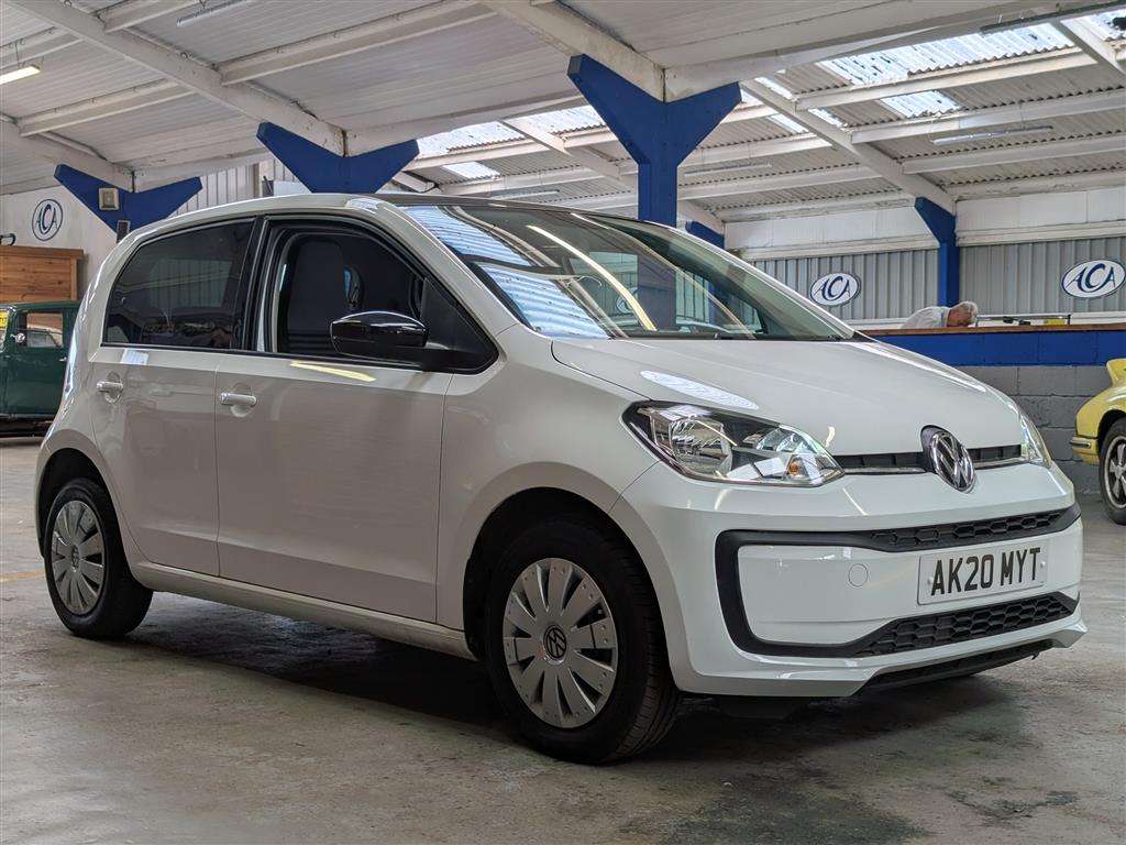 <p>2020 VOLKSWAGEN MOVE UP</p>