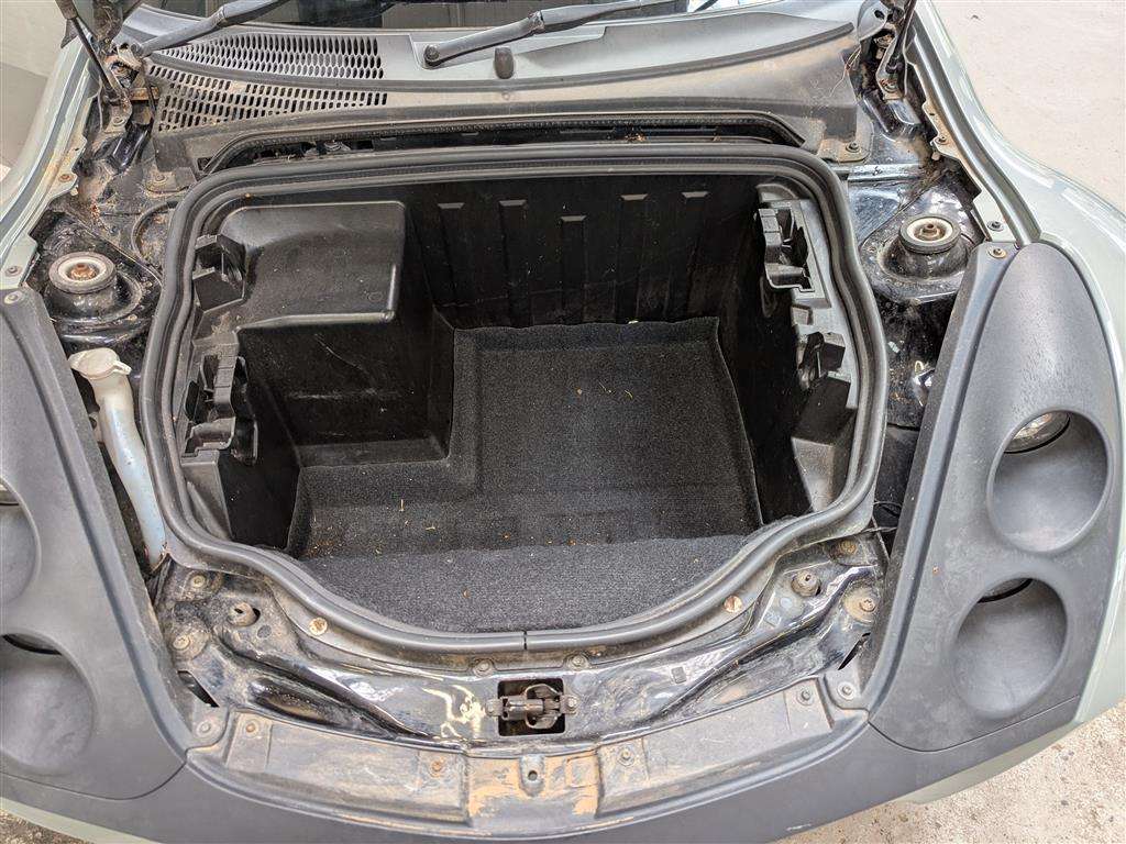 <p>2006 SMART ROADSTER 80 AUTO(RHD)</p>