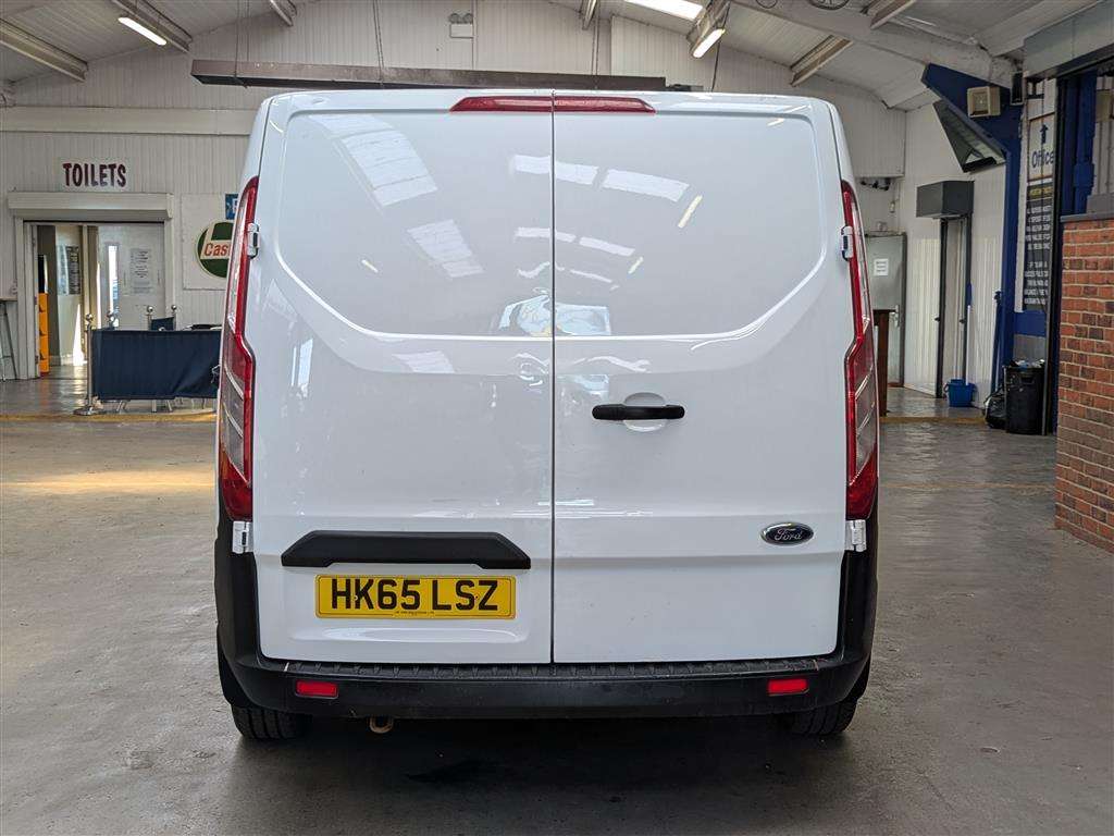 <p>2015 FORD TRANSIT CUSTOM 290 ECO-TE</p>