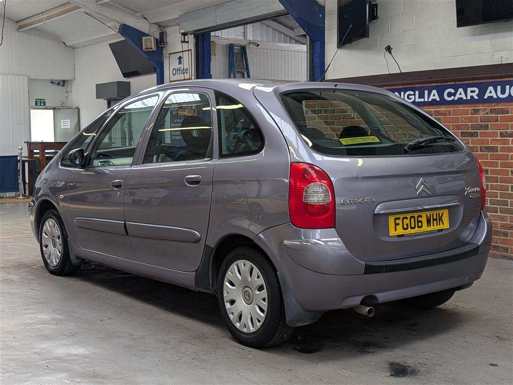 <p>2006 CITROEN XSARA PICASSO DESIRE 16V</p>