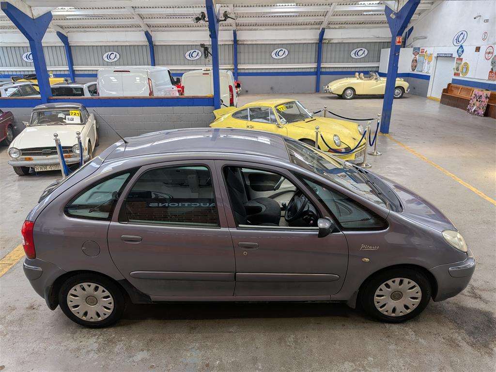 <p>2006 CITROEN XSARA PICASSO DESIRE 16V</p>