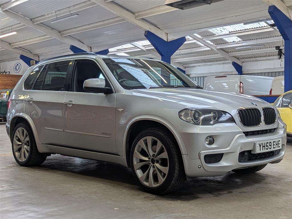 <p>2009 BMW X5 XDRIVE 30D MSPORT 7S A</p>