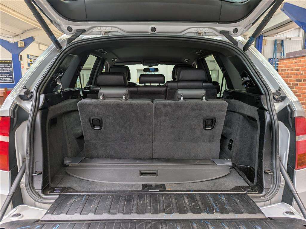 <p>2009 BMW X5 XDRIVE 30D MSPORT 7S A</p>