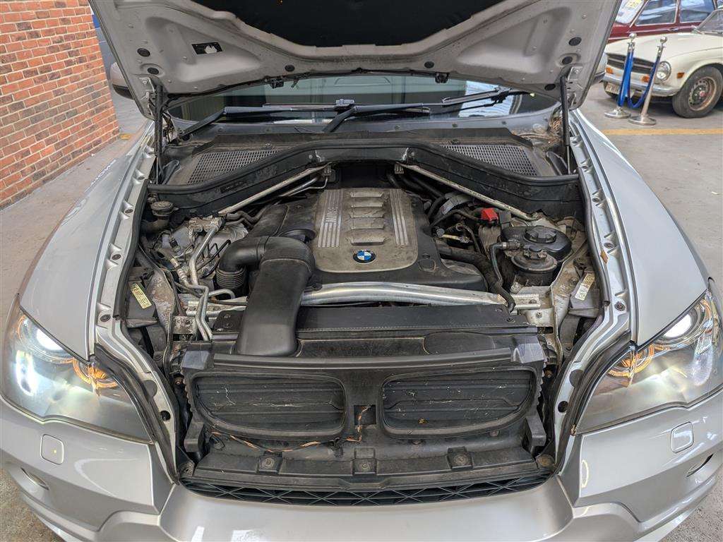 <p>2009 BMW X5 XDRIVE 30D MSPORT 7S A</p>