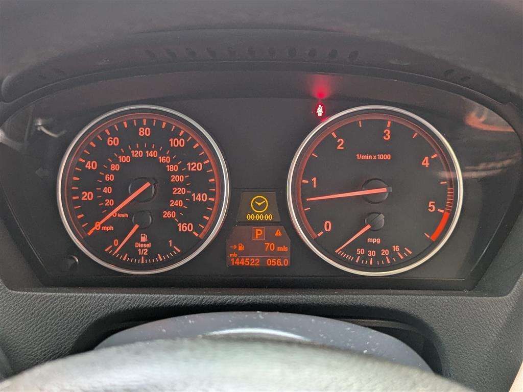 <p>2009 BMW X5 XDRIVE 30D MSPORT 7S A</p>