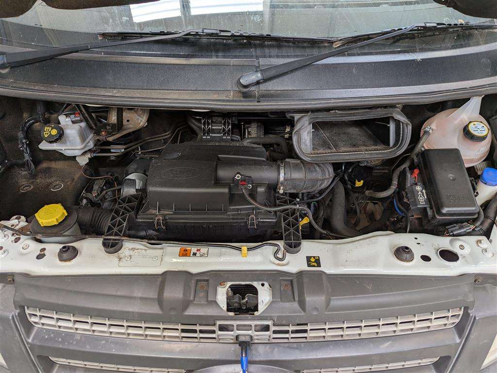 <p>2013 FORD TRANSIT 100 T260 FWD</p>