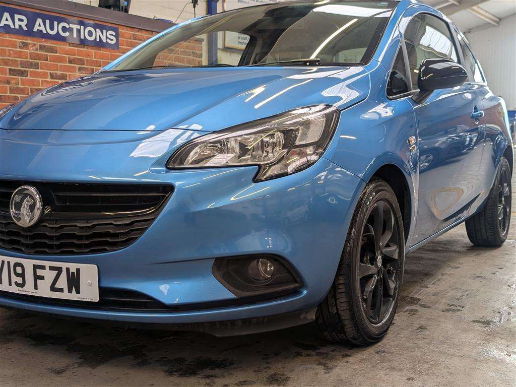 <p>2019 VAUXHALL CORSA GRIFFIN</p>