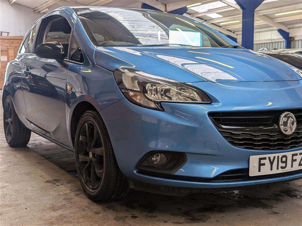 <p>2019 VAUXHALL CORSA GRIFFIN</p>