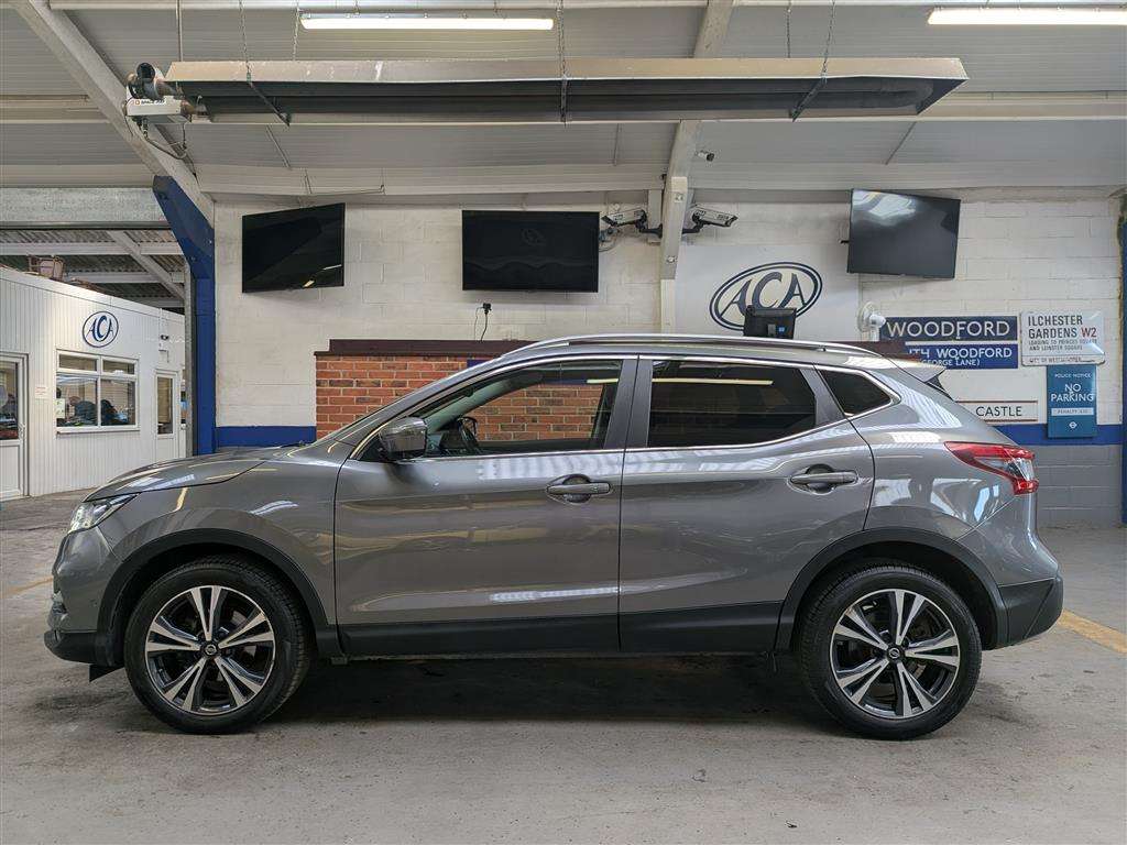 <p>2019 NISSAN QASHQAI N-CONNECTA DIG-T</p>