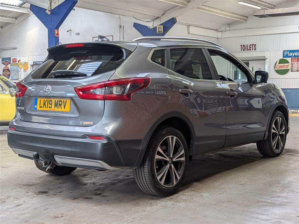 <p>2019 NISSAN QASHQAI N-CONNECTA DIG-T</p>