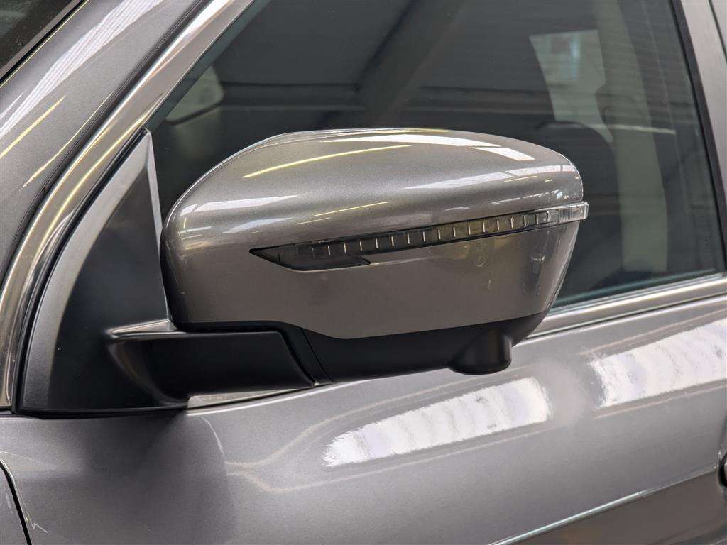 <p>2019 NISSAN QASHQAI N-CONNECTA DIG-T</p>