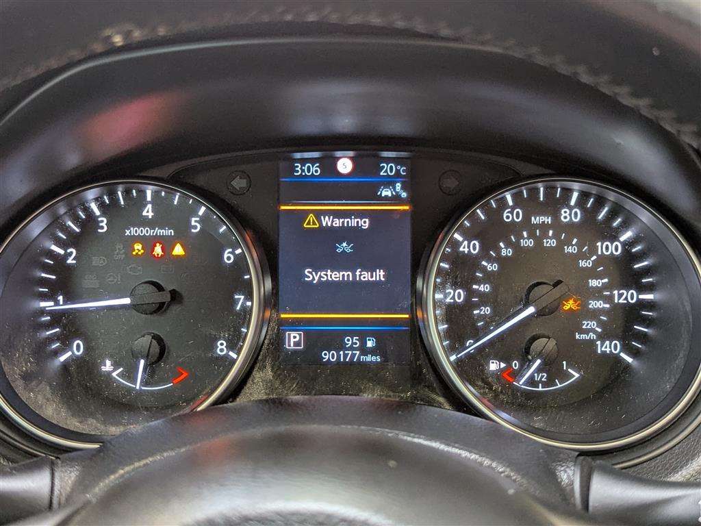 <p>2019 NISSAN QASHQAI N-CONNECTA DIG-T</p>