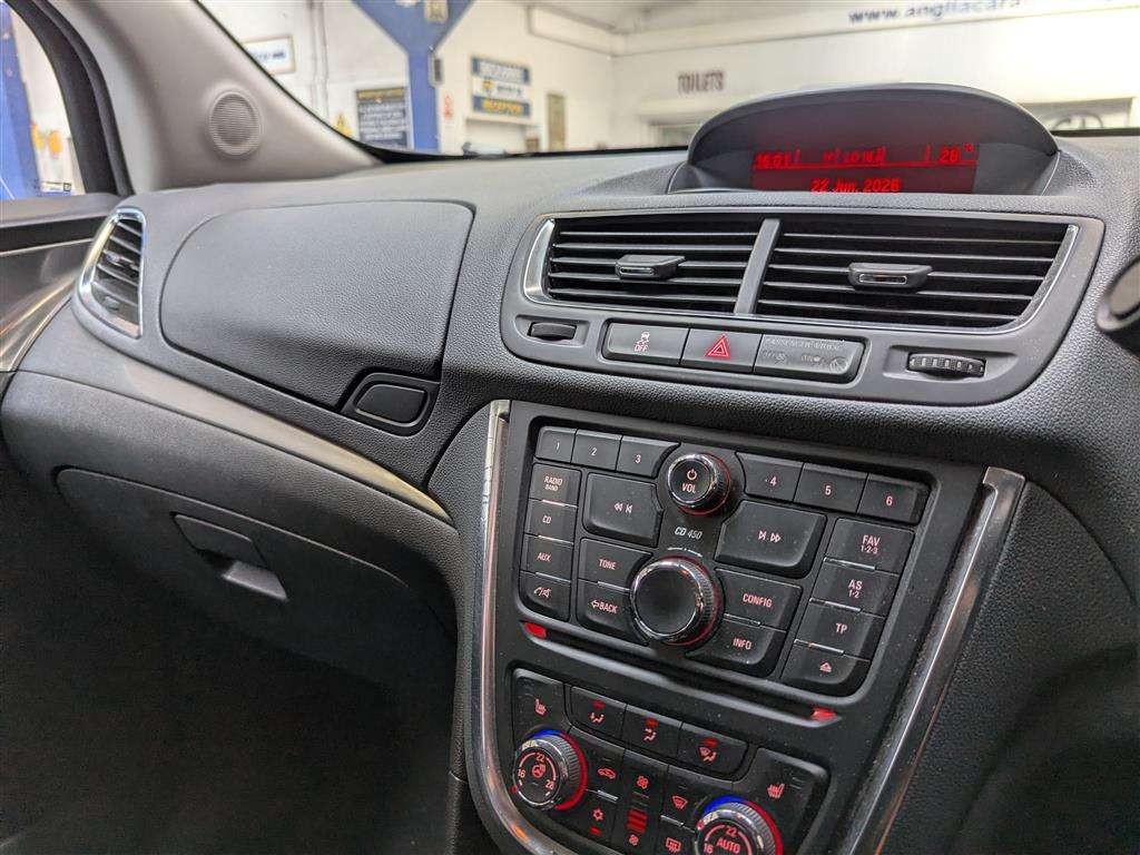 <p>2016 VAUXHALL MOKKA SE CDTI S/S 4X4</p>