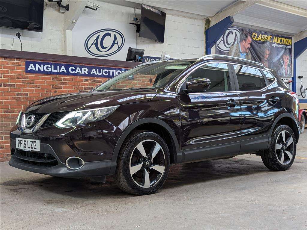 <p>2015 NISSAN QASHQAI N-TEC + DIG-T</p>