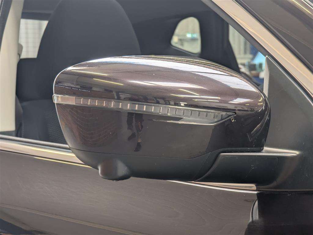 <p>2015 NISSAN QASHQAI N-TEC + DIG-T</p>