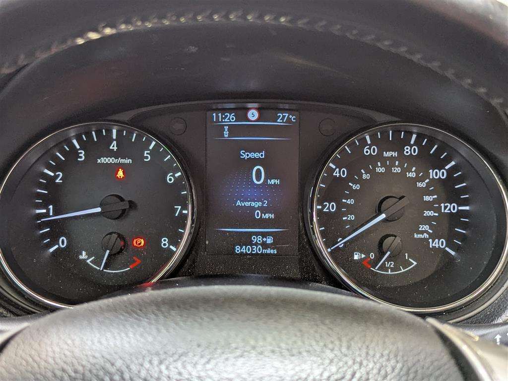 <p>2015 NISSAN QASHQAI N-TEC + DIG-T</p>