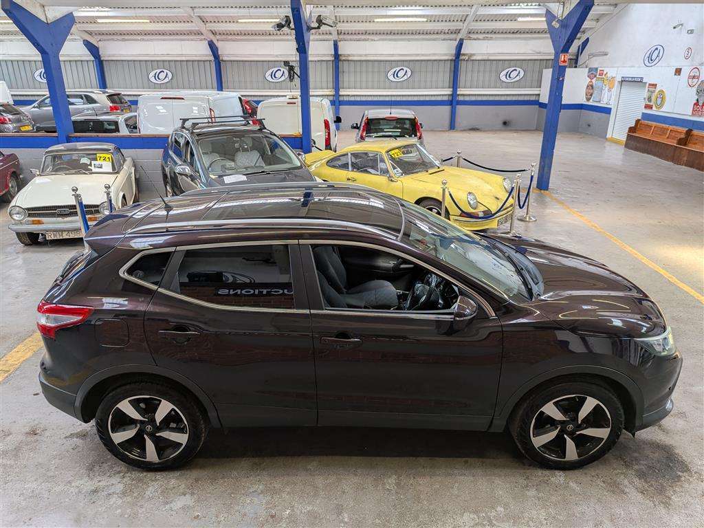 <p>2015 NISSAN QASHQAI N-TEC + DIG-T</p>