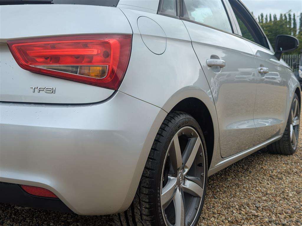 <p>2012 AUDI A1 SPORT TFSI S-A</p>