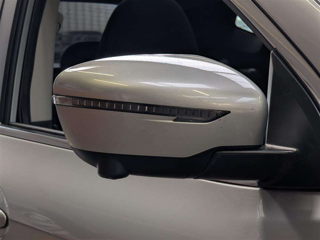 <p>2017 NISSAN QASHQAI N-CONNECTA DIG-T</p>