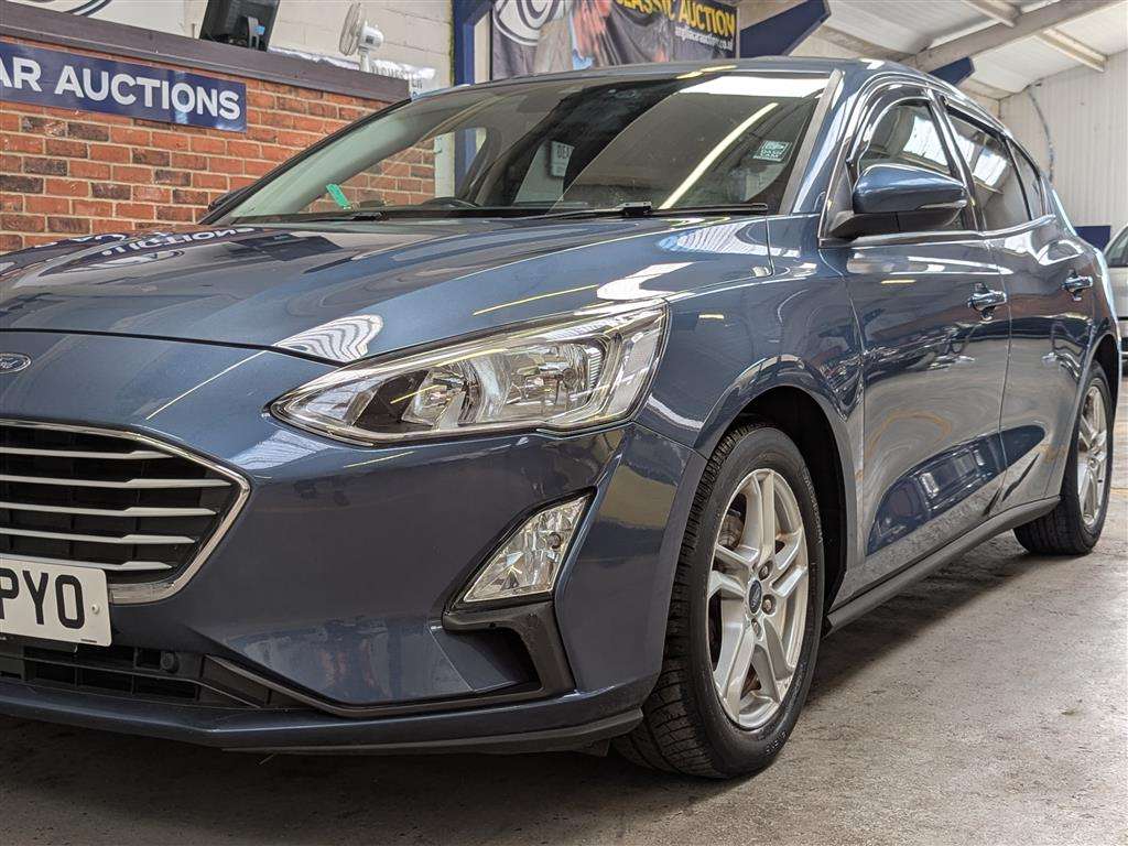 <p>2019 FORD FOCUS ZETEC</p>