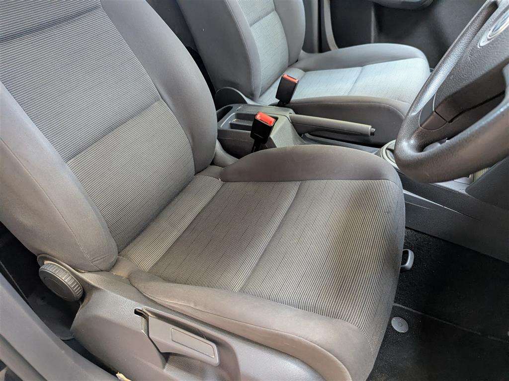 <p>2008 VOLKSWAGEN TOURAN S TDI 90</p>