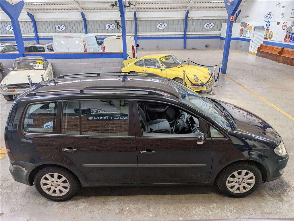 <p>2008 VOLKSWAGEN TOURAN S TDI 90</p>