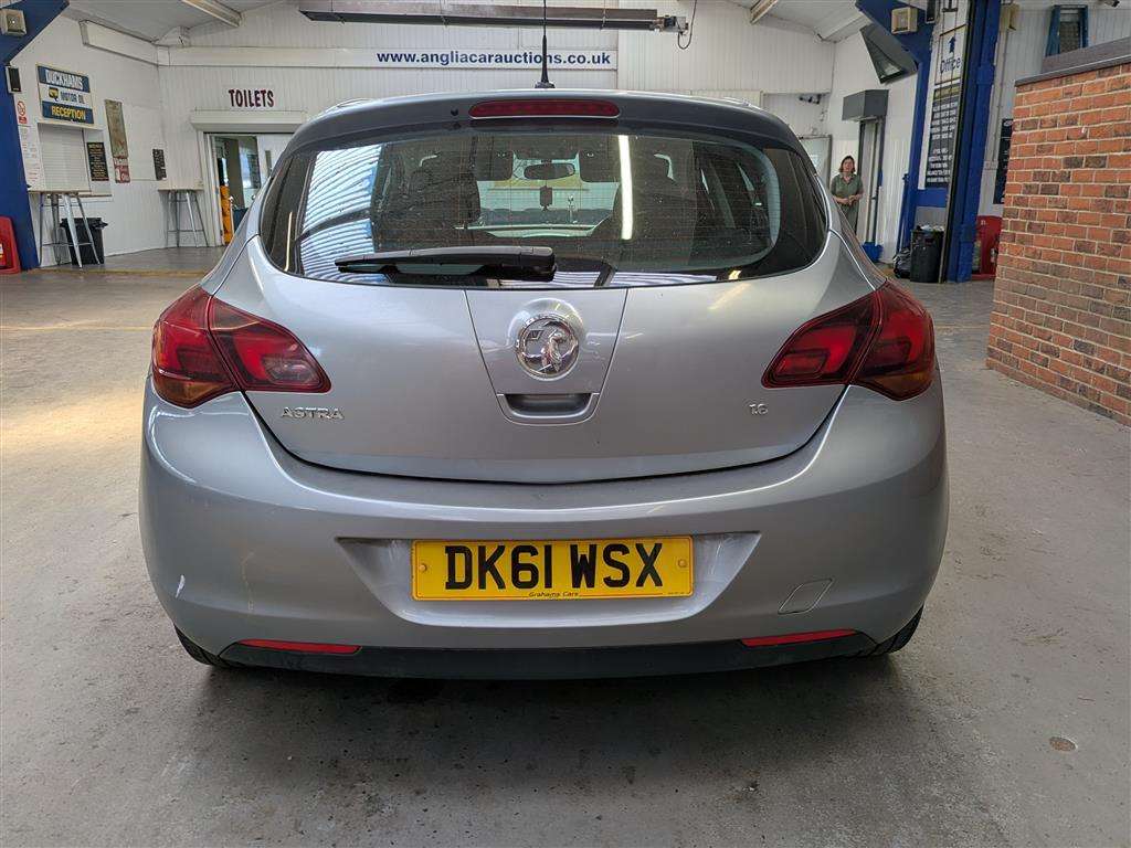 <p>2011 VAUXHALL ASTRA SRI</p>