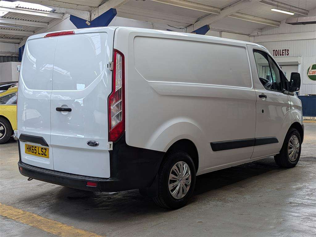 <p>2015 FORD TRANSIT CUSTOM 290 ECO-TE</p>
