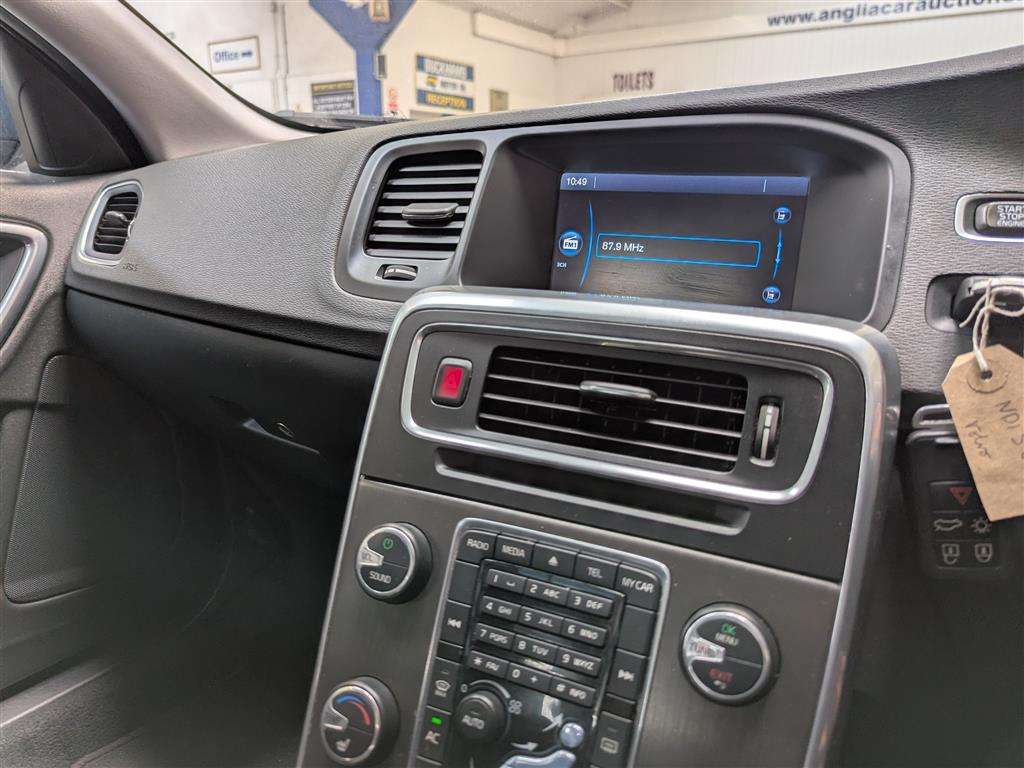 <p>2013 VOLVO S60 SE D3</p>