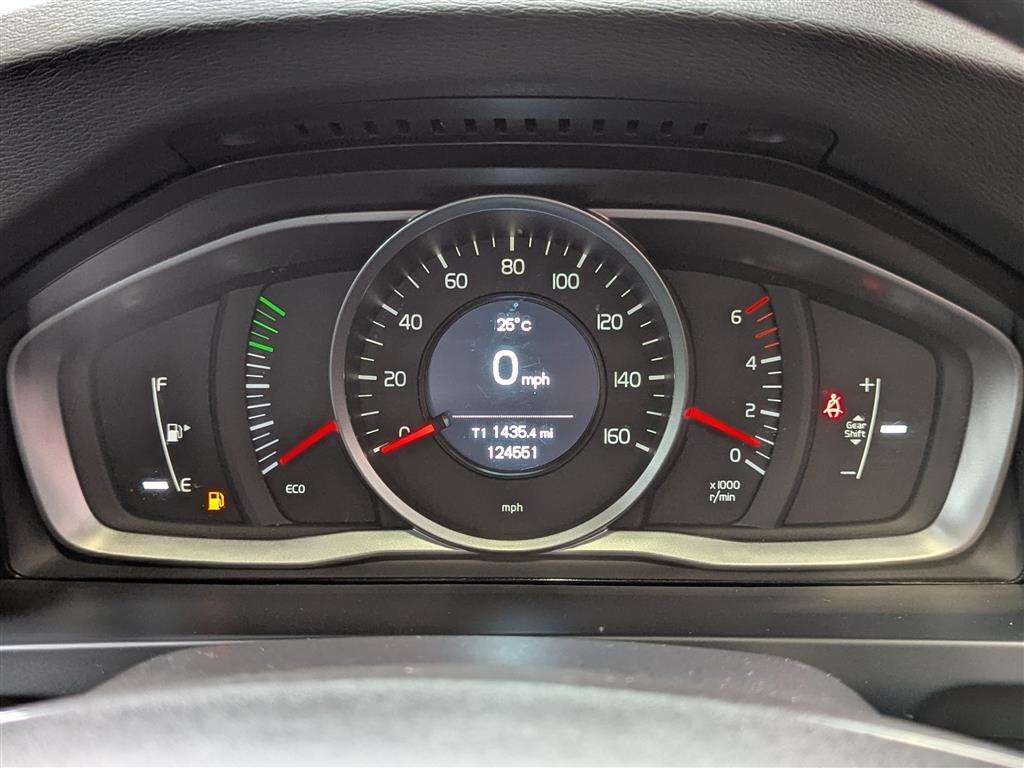 <p>2013 VOLVO S60 SE D3</p>