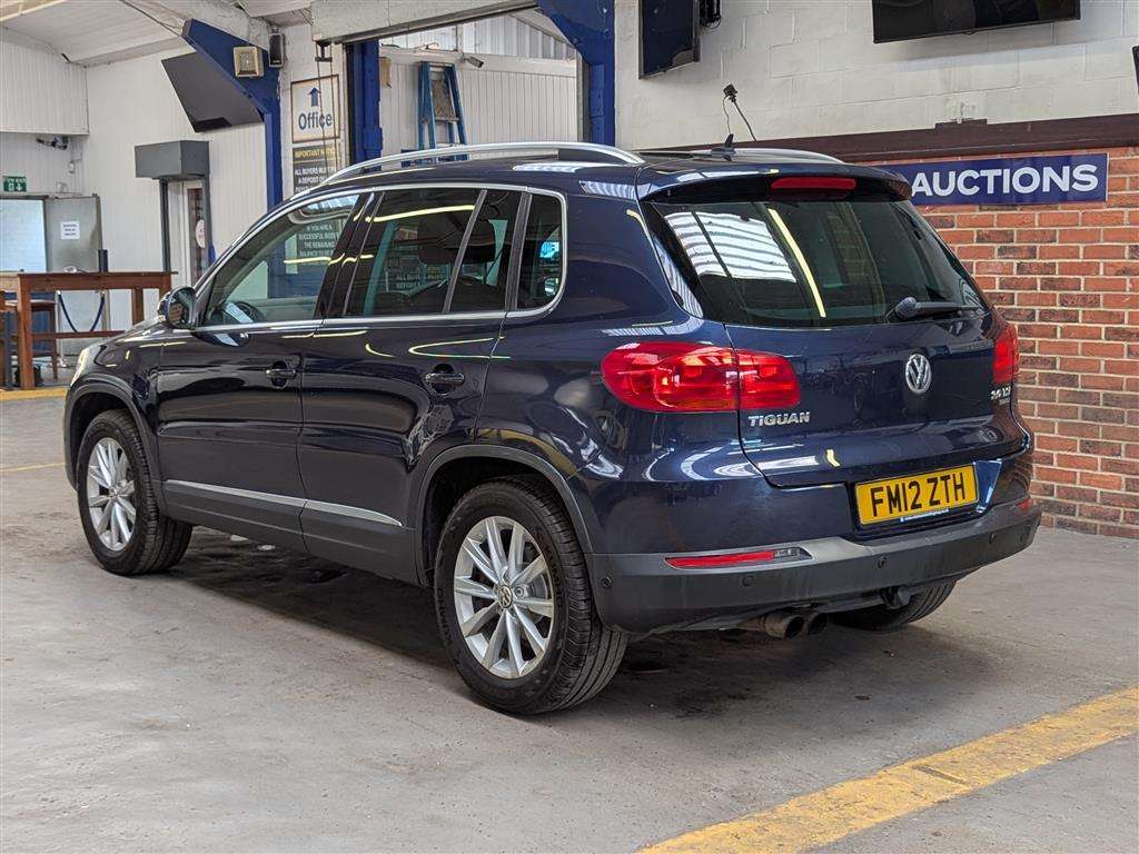 <p>2012 VOLKSWAGEN TIGUAN SE TSI 4MOTION S-A</p>