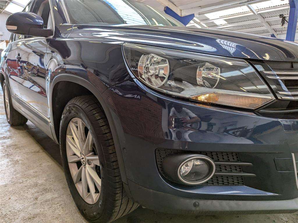 <p>2012 VOLKSWAGEN TIGUAN SE TSI 4MOTION S-A</p>