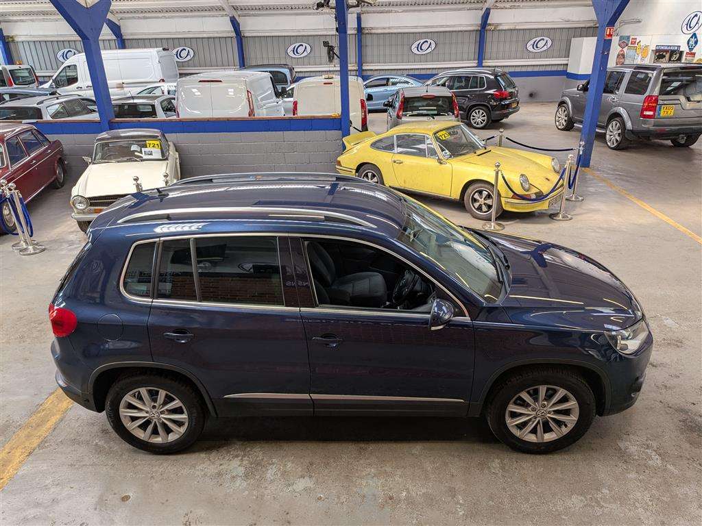 <p>2012 VOLKSWAGEN TIGUAN SE TSI 4MOTION S-A</p>