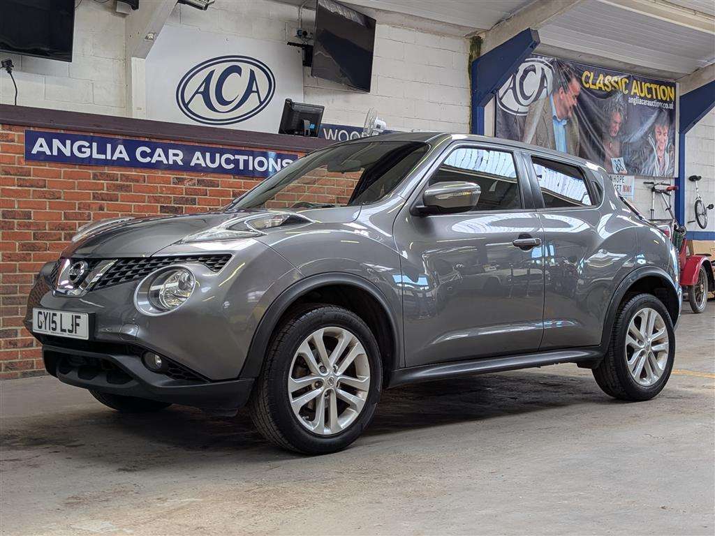<p>2015 NISSAN JUKE ACENTA PREMIUM CVT</p>