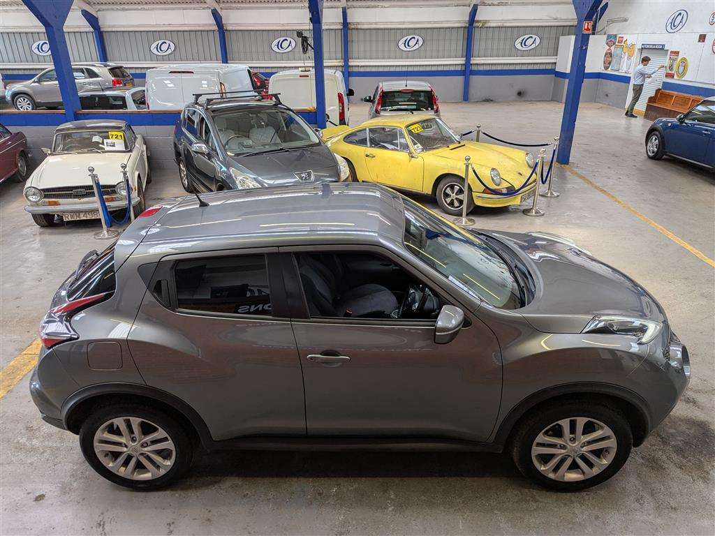 <p>2015 NISSAN JUKE ACENTA PREMIUM CVT</p>