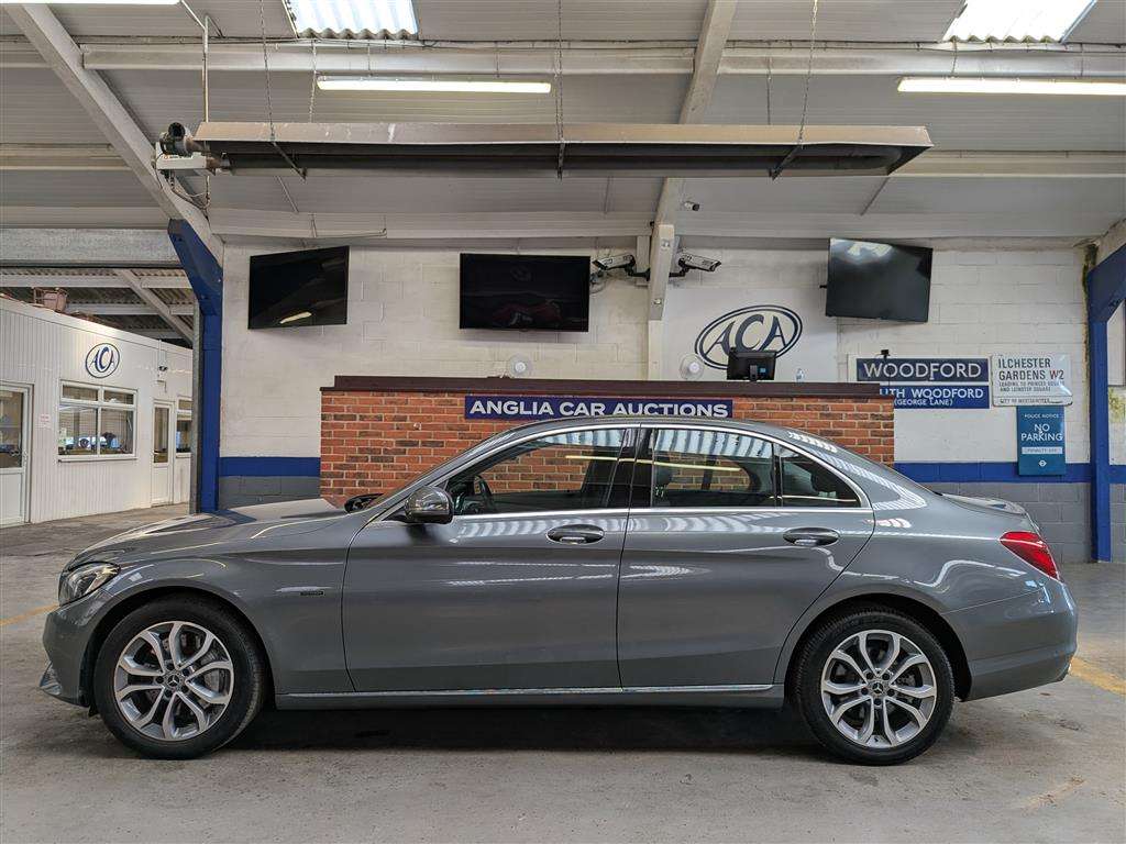 <p>2018 MERCEDES-BENZ C350 SPORT E AUTO</p>