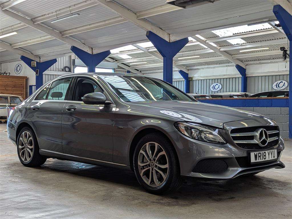 <p>2018 MERCEDES-BENZ C350 SPORT E AUTO</p>