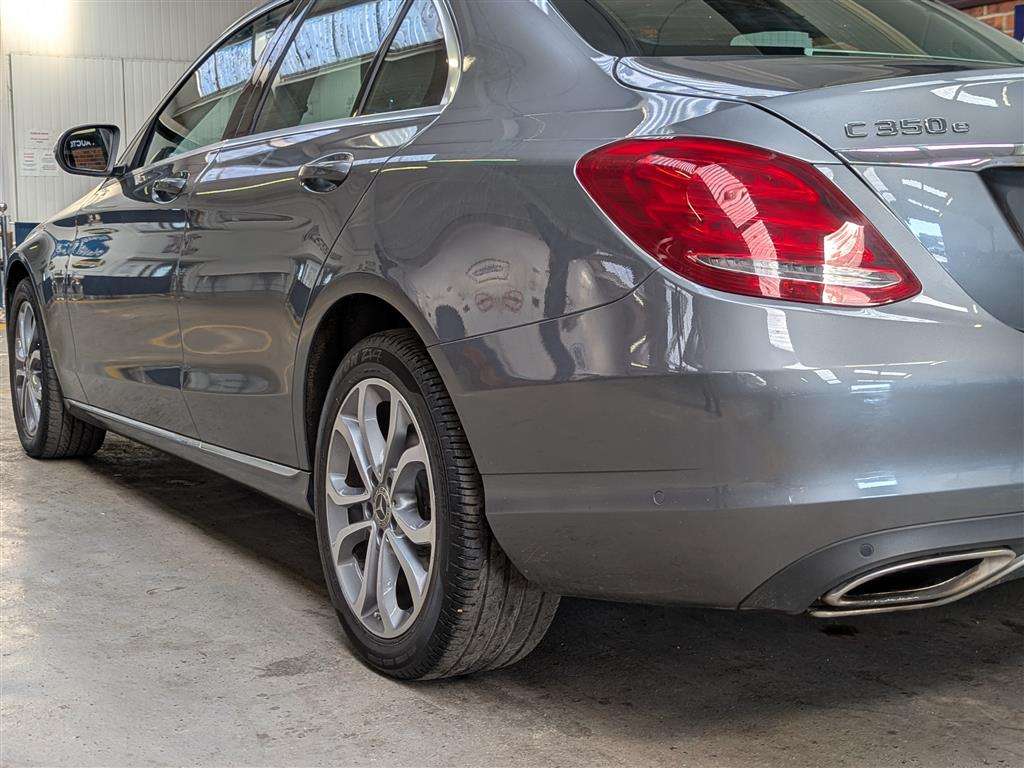 <p>2018 MERCEDES-BENZ C350 SPORT E AUTO</p>