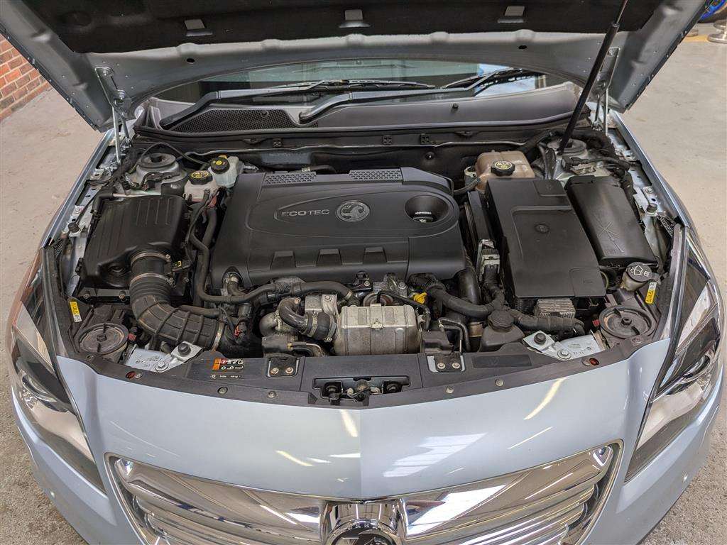 <p>2014 VAUXHALL INSIGNIA C-TRYTOUR NAV4X4</p>
