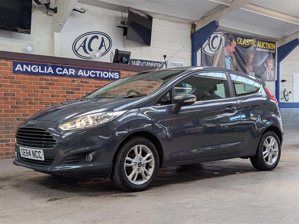<p>2015 FORD FIESTA ZETEC</p>