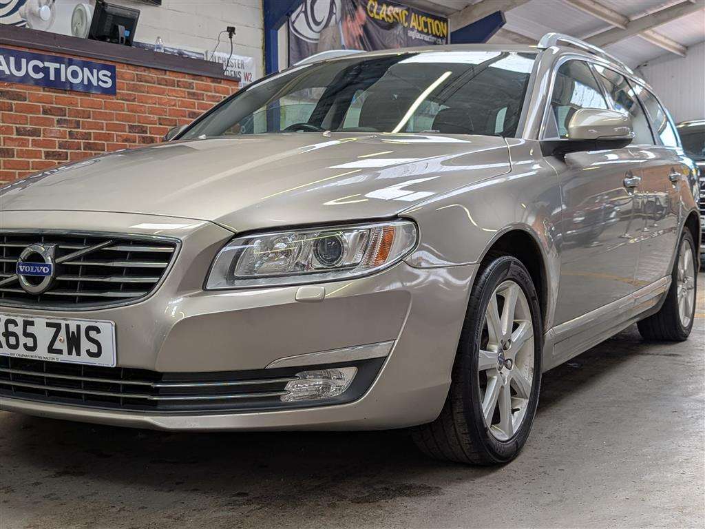 <p>2015 VOLVO V70 SE LUX D4 AUTO</p>