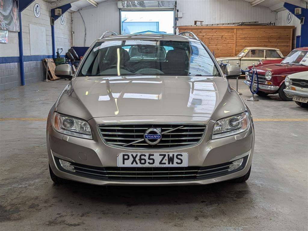 <p>2015 VOLVO V70 SE LUX D4 AUTO</p>