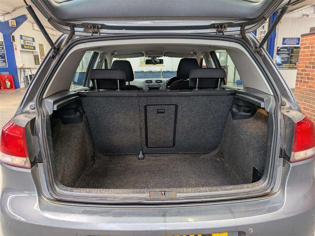<p>2012 VOLKSWAGEN GOLF MATCH TDI</p>