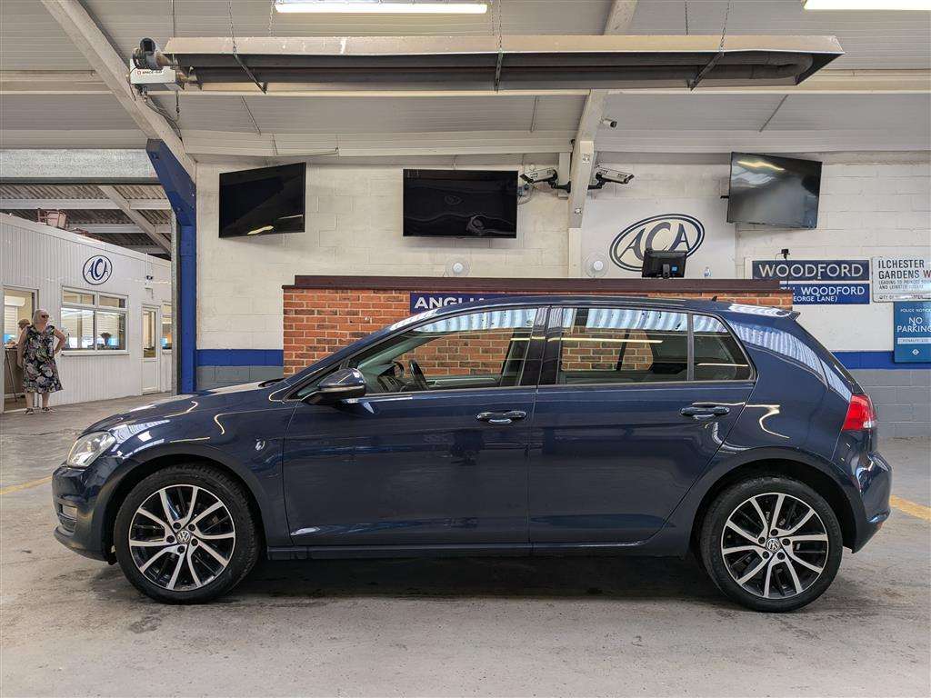 <p>2016 VOLKSWAGEN GOLF MATCH EDITION TDI BM</p>