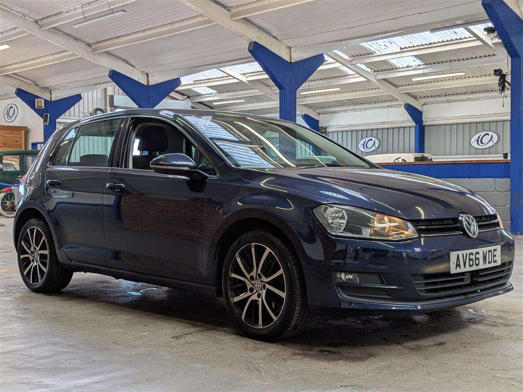 <p>2016 VOLKSWAGEN GOLF MATCH EDITION TDI BM</p>
