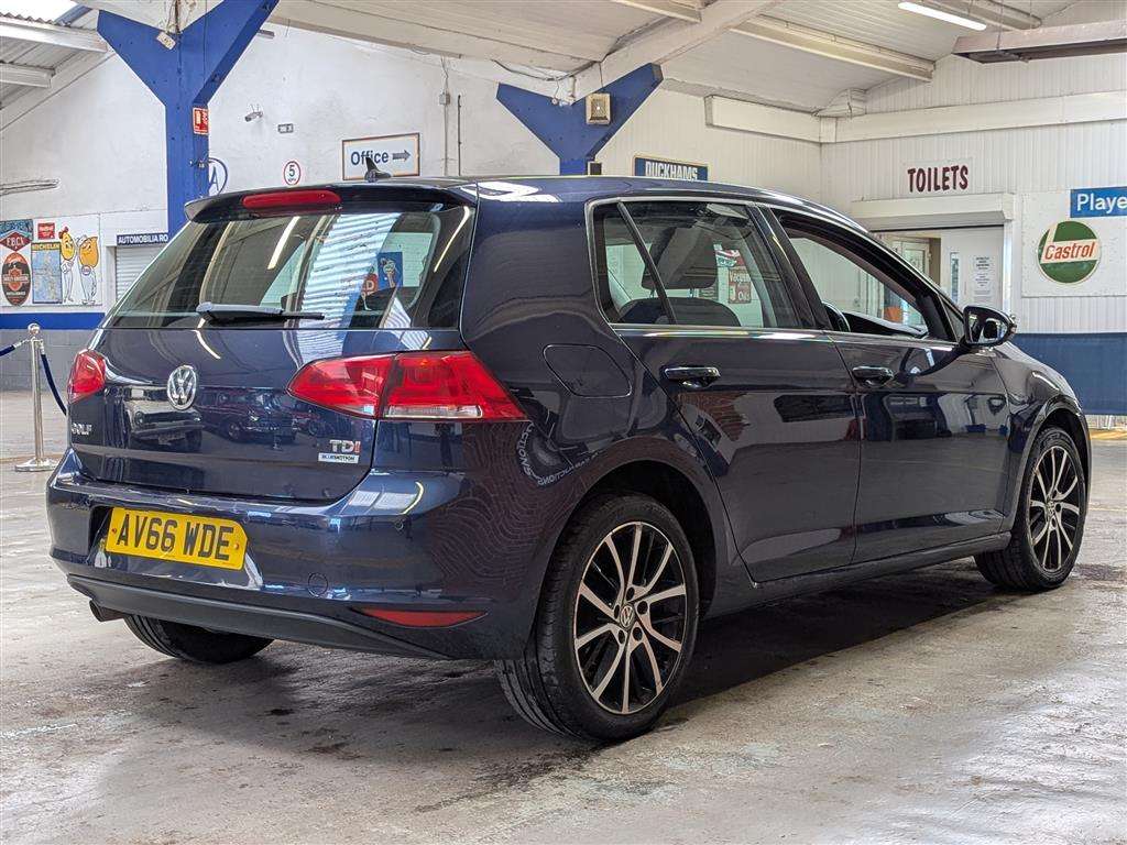 <p>2016 VOLKSWAGEN GOLF MATCH EDITION TDI BM</p>