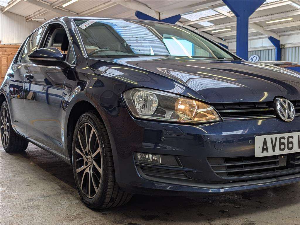 <p>2016 VOLKSWAGEN GOLF MATCH EDITION TDI BM</p>