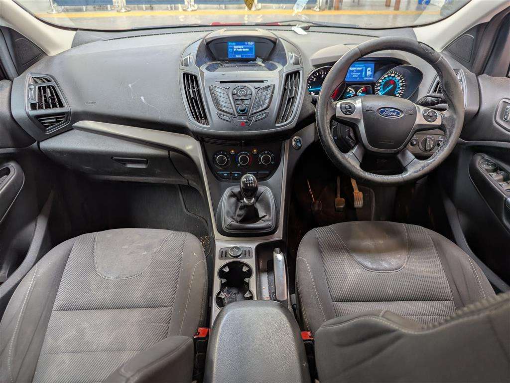 <p>2016 FORD KUGA ZETEC TDCI</p>